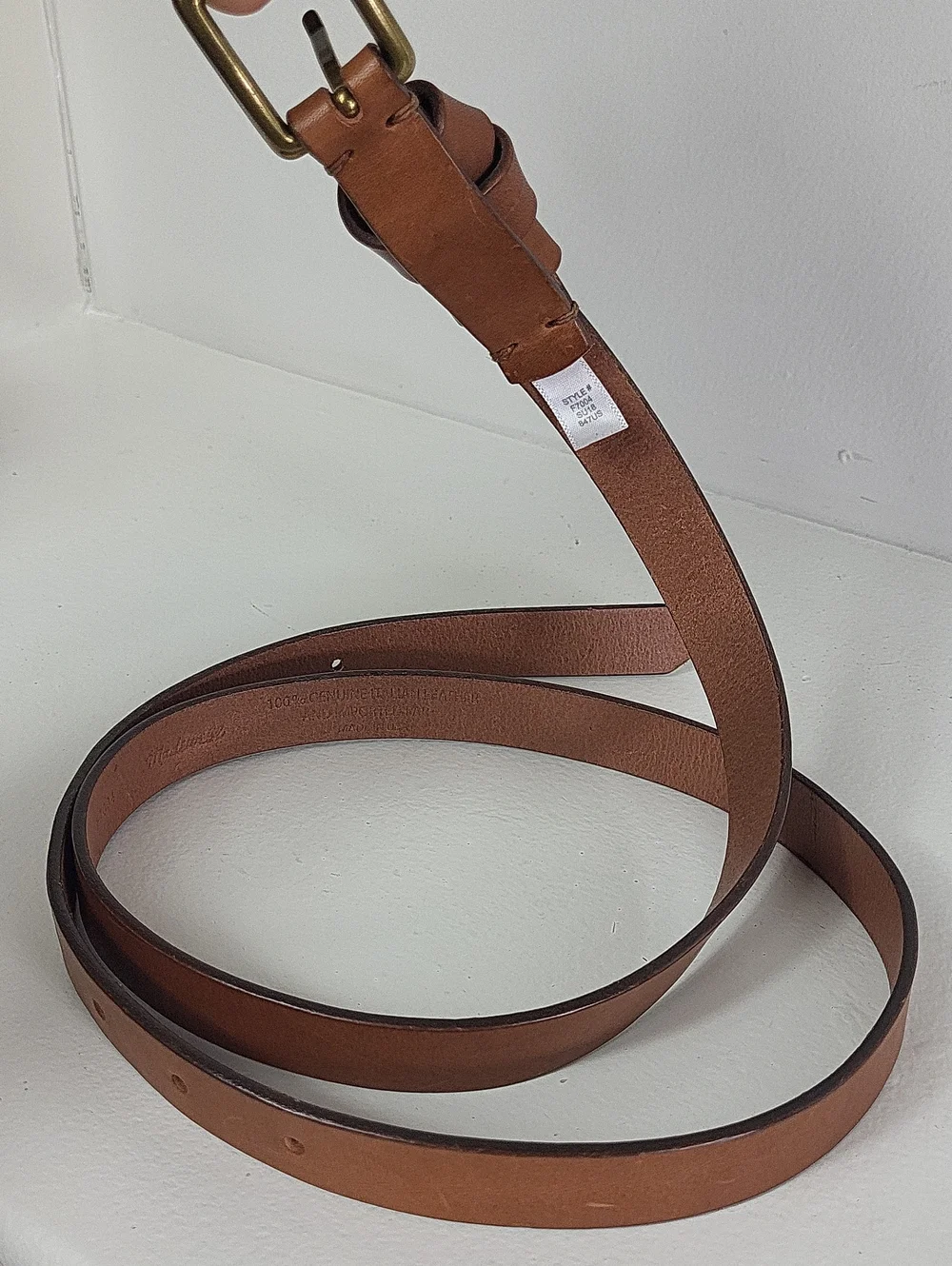 Madewell Classic Tan Leather Belt with Brass Buckle. Size M/L